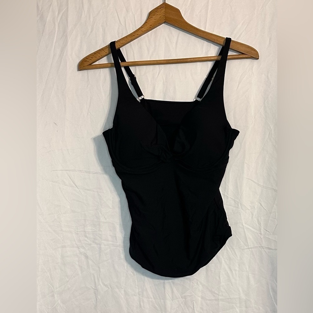 Time and Tru Women’s Bikini Top size Medium